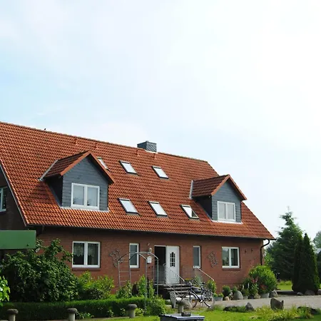 Schule 7 Apartment *